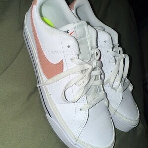 Nike Women's White and Peach Sneakers